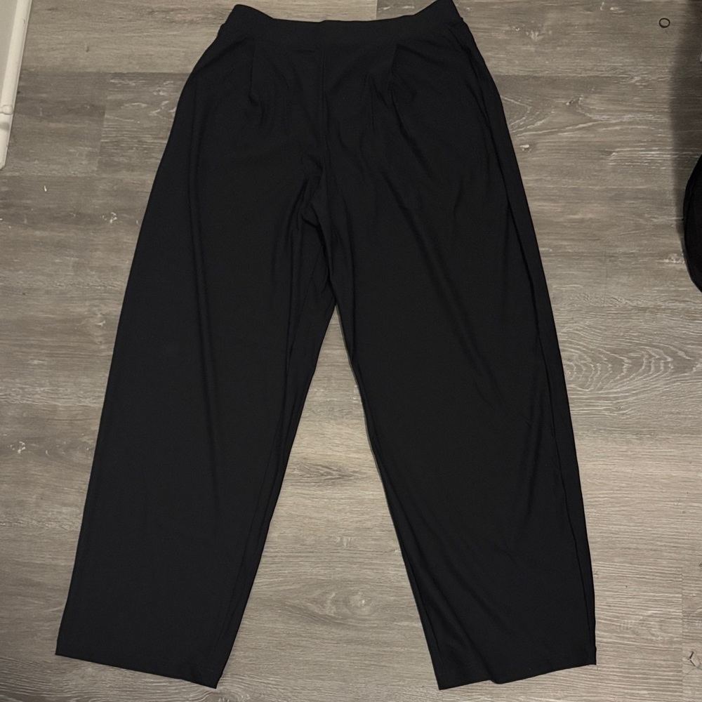 Black Wide-Leg Pants